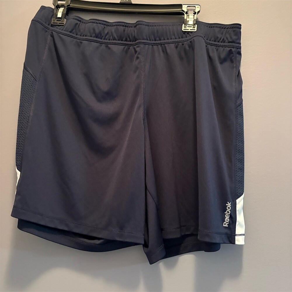 Reebok Men's Athletic Shorts Size L Navy Blue Mesh Side Panels
